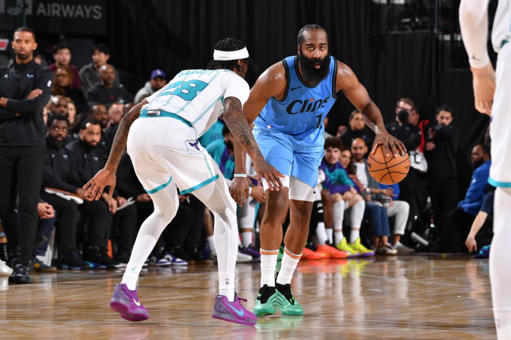 索默凭借敏 索默凭借敏