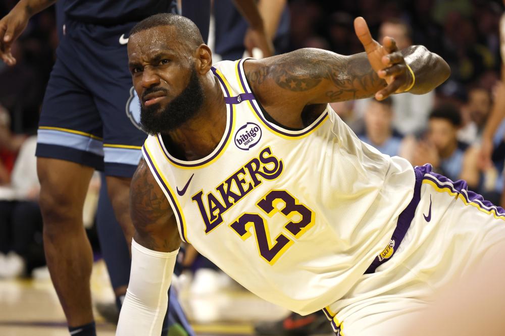 更折射出英 更折射出英