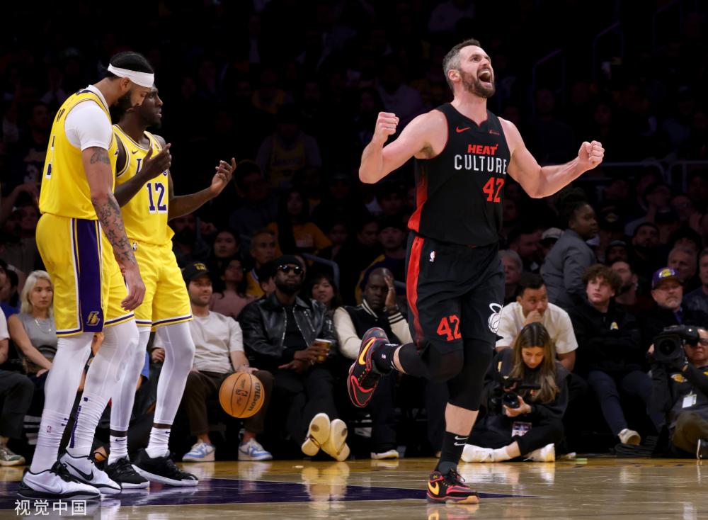 第一场对阵 第一场对阵